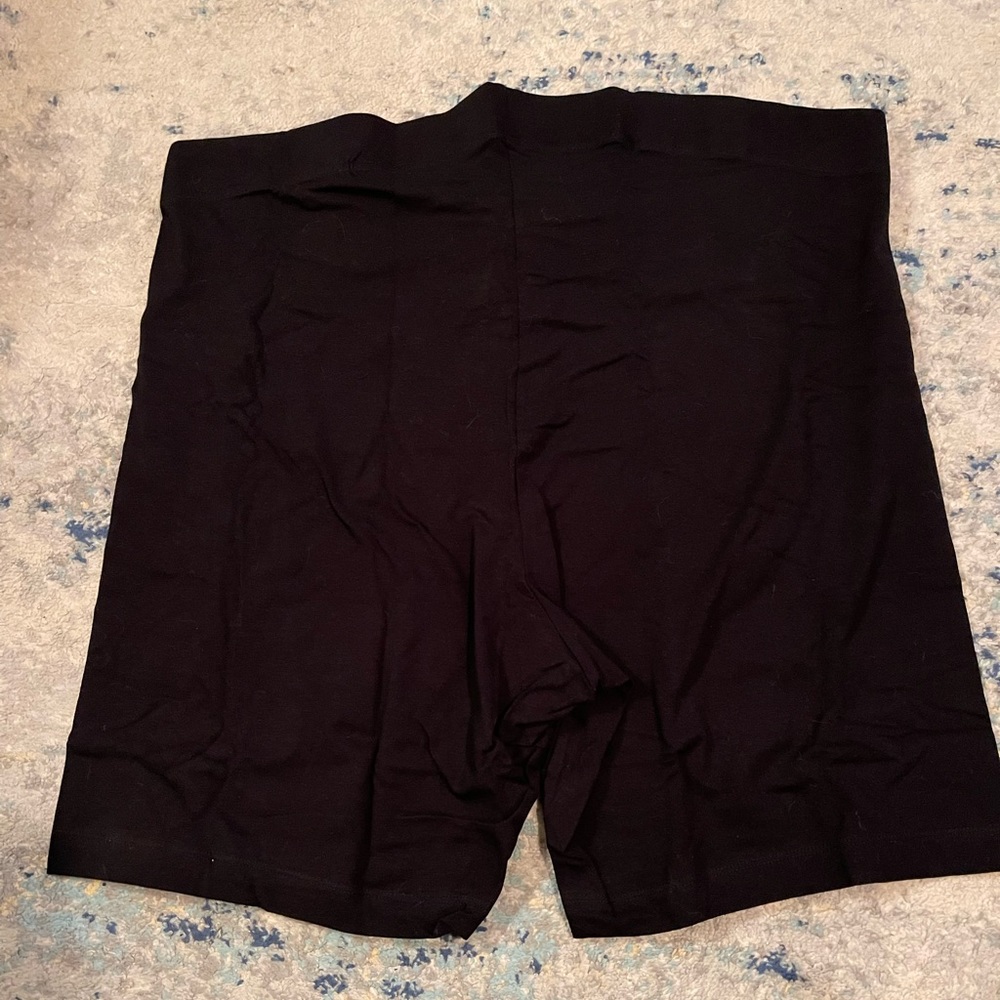 Old Navy Biker Shorts - Black - Size XXL - Picture 2 of 3